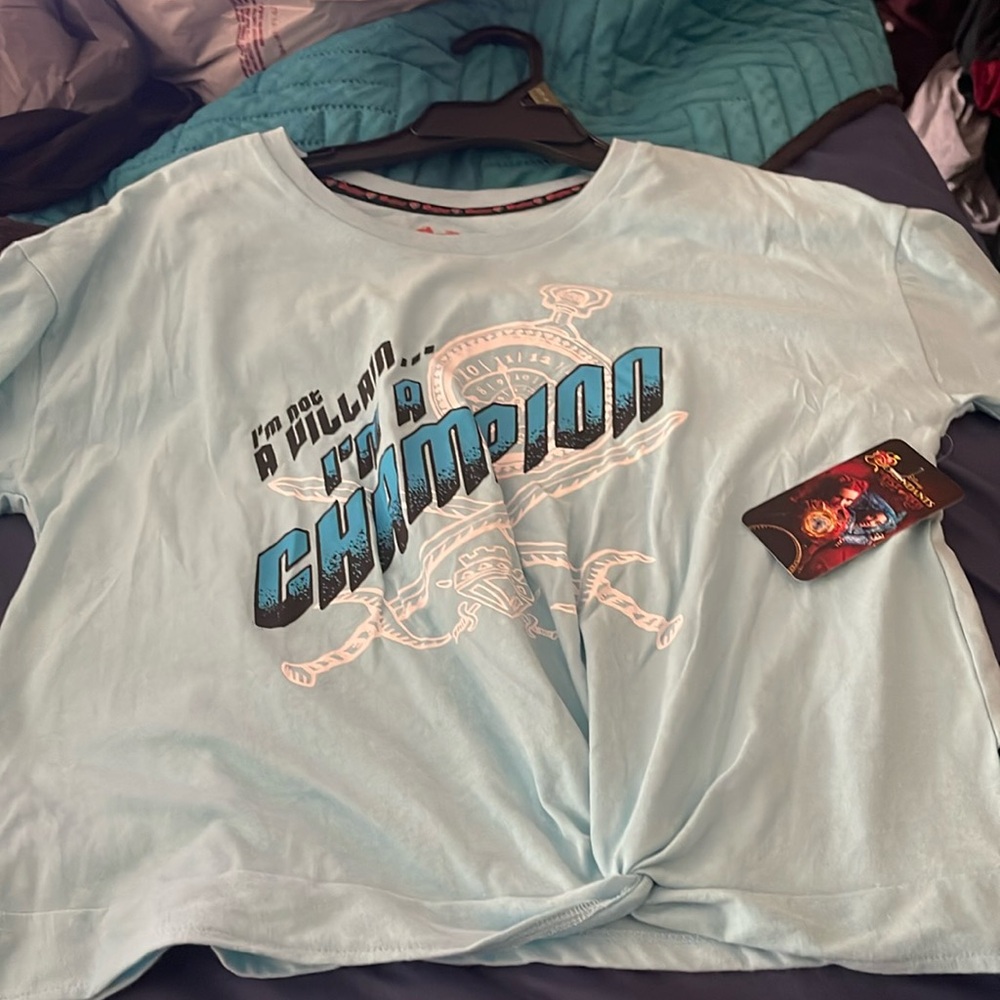 Girls descendants tee